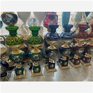 شمعدان آباژور رومیزی لمپا لنتر چینی برنز چراغ حباب دار محرمات چراغ نفتی برنزی برنجی کریستال تراش دار طلایی 