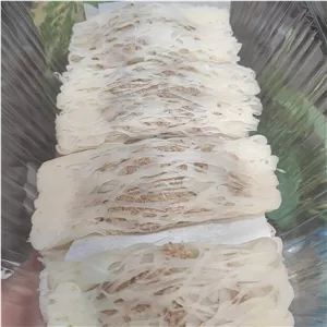 رشته خشکار سنتی گیلان با مغز گردو بسته 1000 گرمی