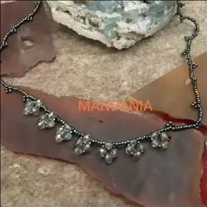 گردنبند رها