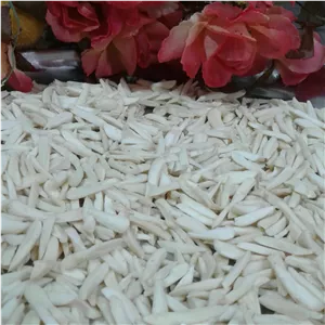 خلال بادام نیم کیلویی