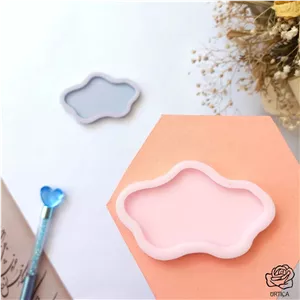 قالب سیلیکونی بیضی دفرمه