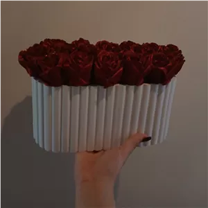باکس گل 16 شاخه شاین (پس کرایه)