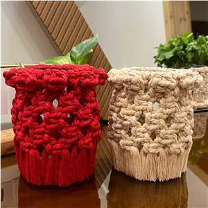 گلدان شیشه ای با کاور مکرومه