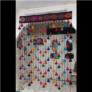 پرده آویز سنتی مدل هفتی 