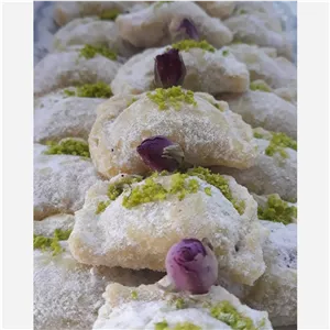 قطاب با مغز گردو و نارگیل 500گرمی