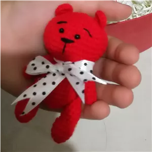 خرس کوچولوی قرمز 