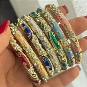 دستبند النگویی و بنگل میناکاری زنانه طرح نگین در رنگبندی متنوع رنگ ثابت کد sm