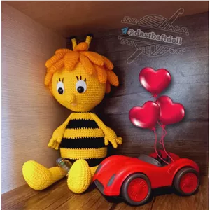 عروسک بافتنی نیک زنبورعسل 