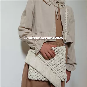 کیف مکرومه