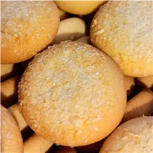 شیرینی نان فسایی نارگیلی(2.5) (پس کرایه)