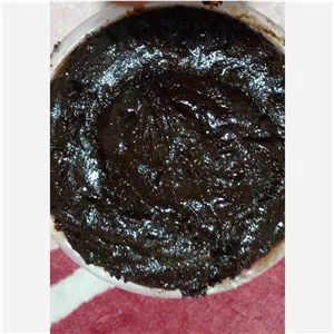 قره قروت گوسفندی نیمه جامد بسیار ترش