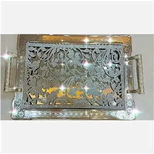 رانر رومیزی شاین توسینی مناسب برای سینیهای سایز21در30قابل شستشو چرم اکلیلی پشت نمددررنگهای نقره ای وطلایی طرح گل لاله
