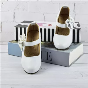 کفش دخترانه مدل مجلسی کنار پاپیون WH.355520