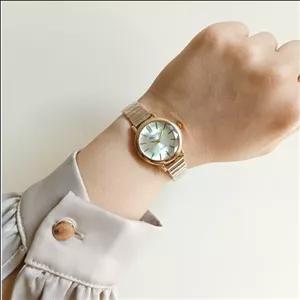 ساعت زنانه رویال طلایی