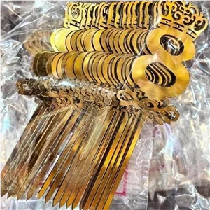 اعداد و شمع مولتی استایل روی کیک تولد(دو هزار جنس متنوع موجوده)