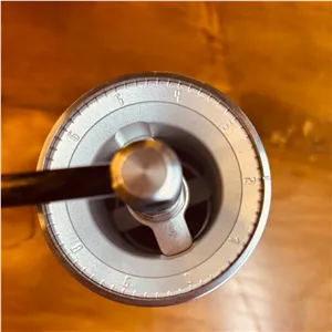 آسیاب قهوه دستی مازر مدل Omega (پس کرایه) 