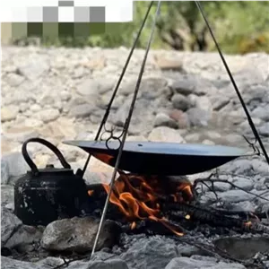 سه پایه با تابه ساج