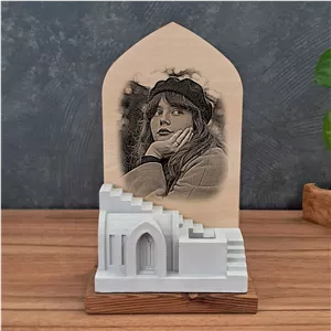 هدیه خاص،حکاکی لیزر،حک چهره،استند تولد،هدیه تولد