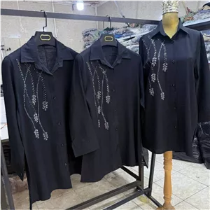 مانتو مشکی نگین دار 