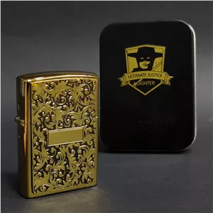 فندک بنزینی زورو ZORRO مدل کلاسیک طلاییطرح گل و بوته اسلیمی کلکسیونی با قاب فلزی