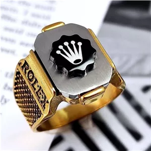 انگشتر استیل مردانه طرح ورساچ Versace برجسته رنگ ثابت و ضد حساسیت کد mp (پس کرایه)