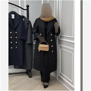 مانتو دیپلمات زنانه مدل نارمیلا جنس مکانیک پرشیا دیپلمات رنگ مشکی و سرمه ای