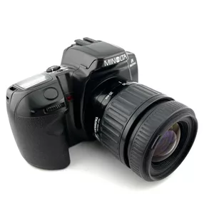 دوربین و لنز Minolta Dynax 303si + 35-90