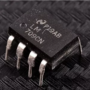 LM709CN – DIP8