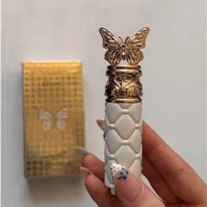 رژلب سلطنتی جادویی O’CHEAL🪞🦢