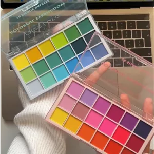 پلت سایه ی آبرنگی میسلارا 🍒 سبز💚