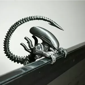 اکشن فیگور موجود فضایی (Alien)
