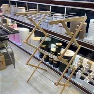 بندرخت آکاردئونی چوبی مبلمان اورلین مدل 922547