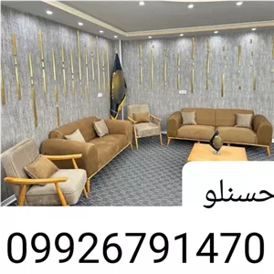 مبل راحتی مدل مینیمال دارای رنگ بندی چوب و پارچه بسیار تولیدی مبلمان الماس مبلمان اورلین مدل 909990