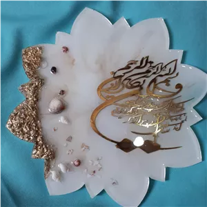 دیوارکوب و ان یکاد رزینی طرح مرمر