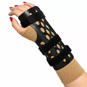 آتل مچ دست ایکاد