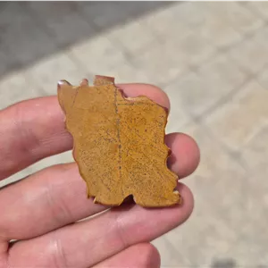 نقشه ایران سنگی با رنگ نارنجی و پولیش کامل