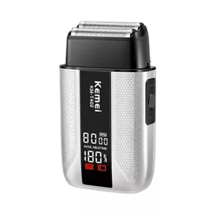 ماشین اصلاح موی صورت فویلی شارژی کیمی مدل KM-T402 با تیغه‌های دو لایه استیل ضد زنگ، تنظیم سرعت سه حالته، نمایشگر LED، باتری 1400 میلی‌آمپر ساعت، ضد آب IPX7، بدنه فلزی، اصلاح خشک و مرطوب