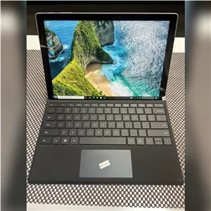 لپ تاپ استوک Microsoft Surface Pro 7 با پردازنده Core i5-1035G4، رم 8GB LPDDR4x، SSD 256GB و گرافیک Intel Iris Plus