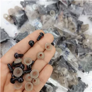 چشم واشردار مشکی خارجی سایز 7 میل عمده (100جفتی)