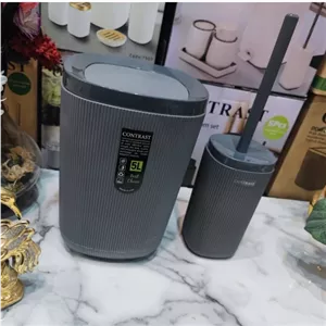 سطل و برس سرویس بهداشتی طرح روما خطی رنگ بسیار زیبا پرفروش محبوب و پرطرفدار طوسی تیره برند کنتراست نوآکبند با ارسال سریع کامنا مدل 13140270