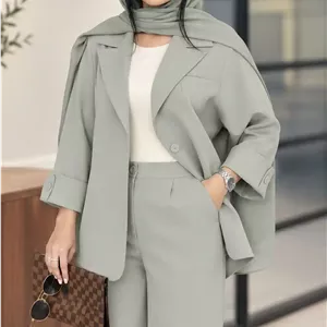 کت وشلوار زنانه یقه بلیزر و جنس کرپ کجراه کد174