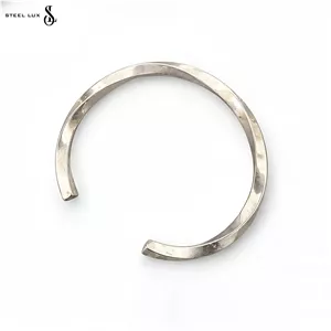 بنگل مردانه طرح پیچ