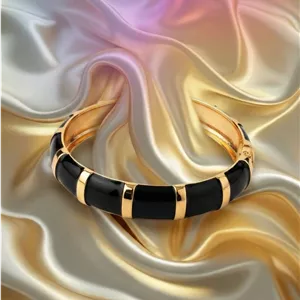 بنگل و النگوی وارداتی زنانه مدل فنری رنگ black gold مشکی طلایی